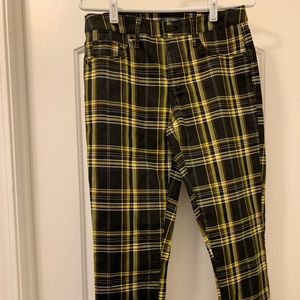 Women’s size 6 yellow plaid skinny jeans